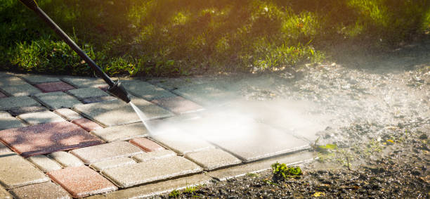 Best Pool Deck Cleaning  in Florida, NY